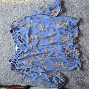 Max Studio- Chiffon, Blue foral, cold shoulder 3/4 sleeve shirt size L